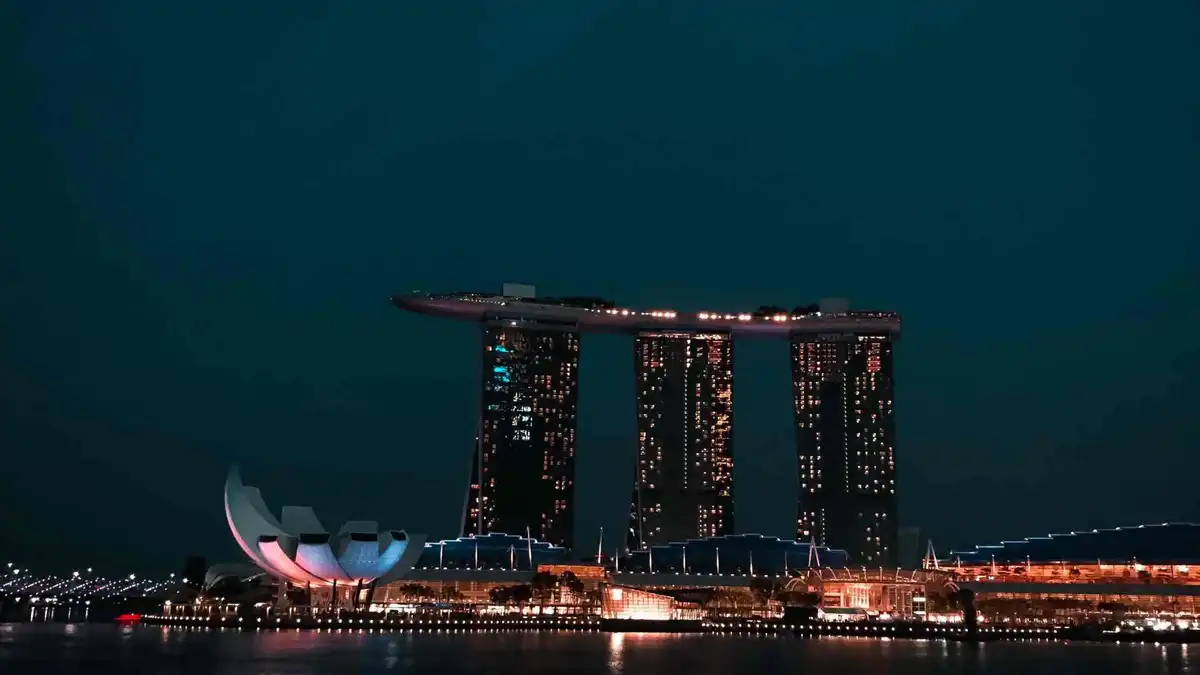 ESG Smart Investing in ASEAN: Singapore's Data-Driven Leadership