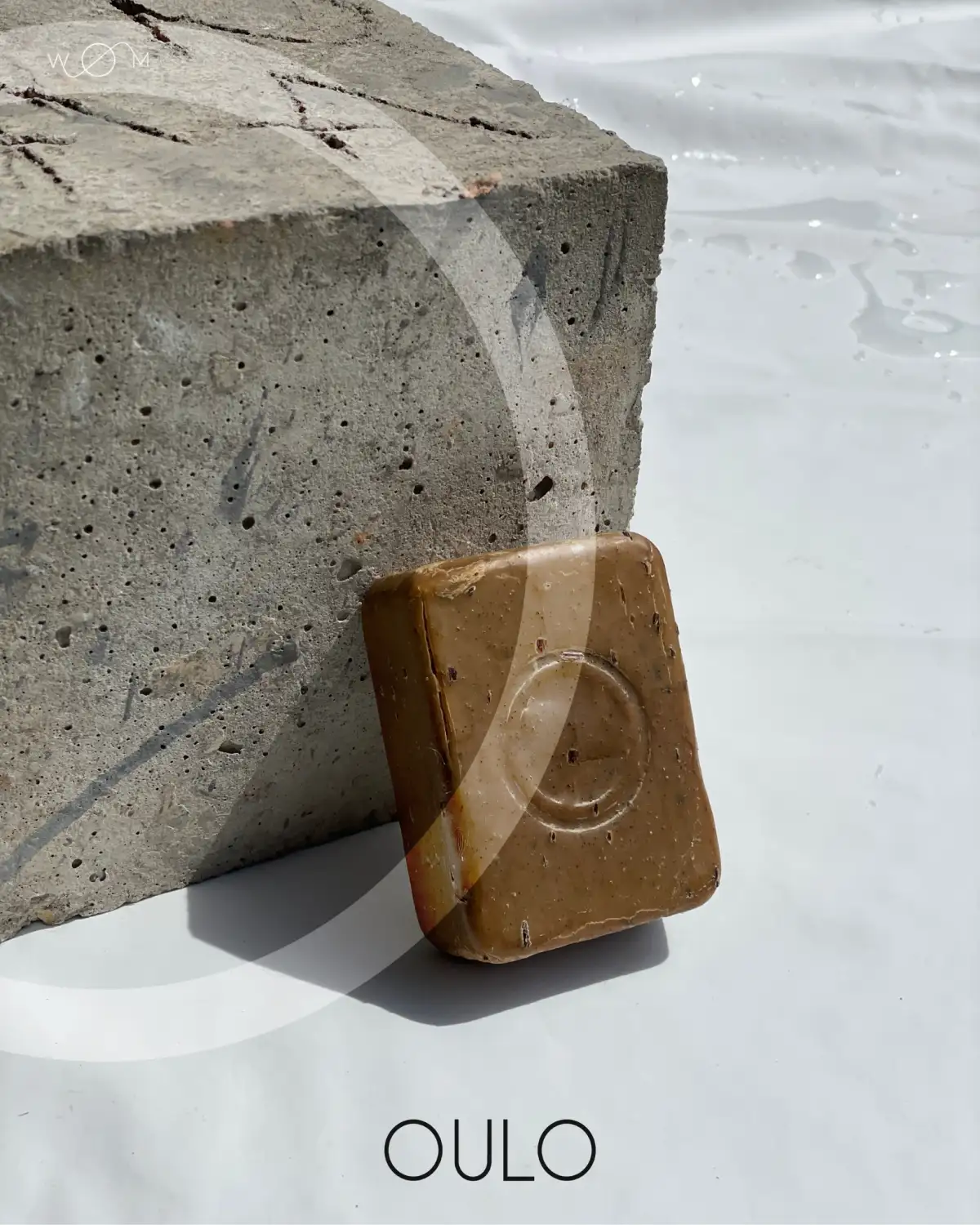 OULO Anti-Aging Clinic Branding: Luxury Wellness Identity for Medical-Grade Environments — project visual 2